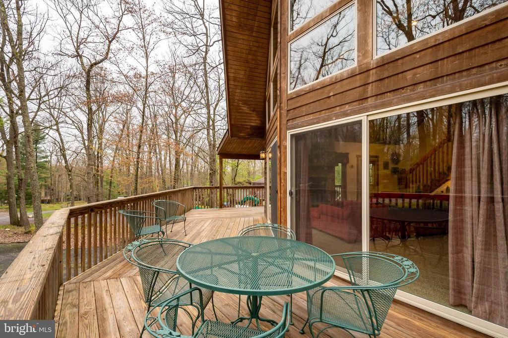 Image 51 of property listing at 392 DEER RUN LN, Swanton, MD 21561