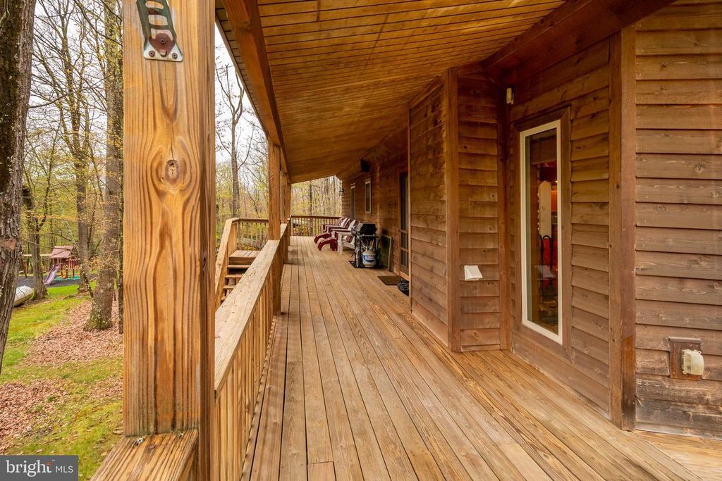 Image 53 of property listing at 392 DEER RUN LN, Swanton, MD 21561