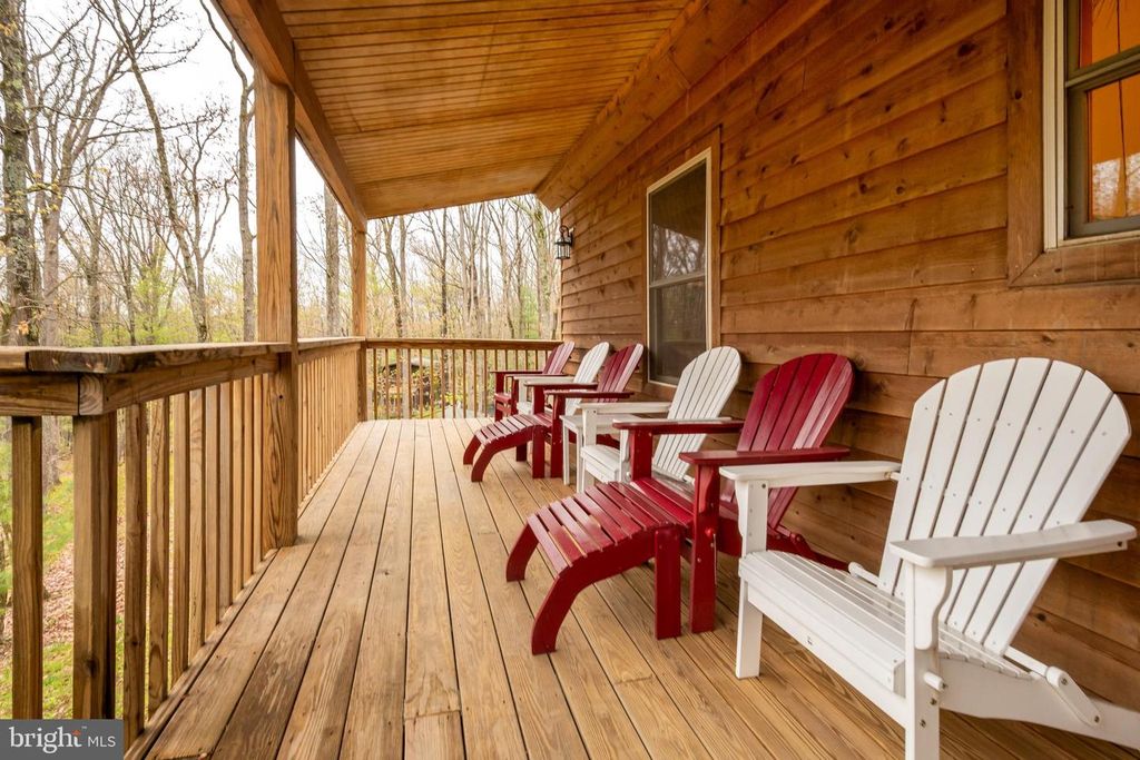 Image 54 of property listing at 392 DEER RUN LN, Swanton, MD 21561