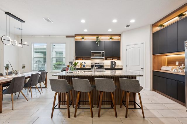 17070 WATER SPRING BOULEVARD, Winter Garden, FL 34787