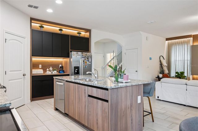 17070 WATER SPRING BOULEVARD, Winter Garden, FL 34787