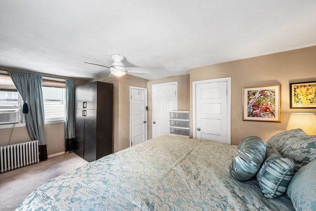 55 Trull St, Somerville, MA 02143