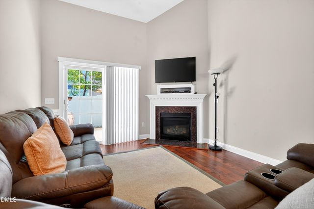 1061 Monmouth Loop, Cary, NC 27513