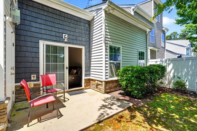 1061 Monmouth Loop, Cary, NC 27513