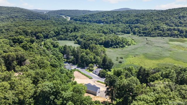 592 Ludingtonville Road, Holmes, NY 12531
