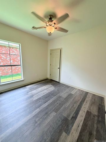3244 Southlake Ave, Baton Rouge, LA 70810
