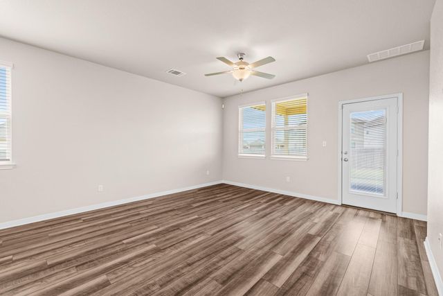 221 Longmount CV, Liberty Hill, TX 78642