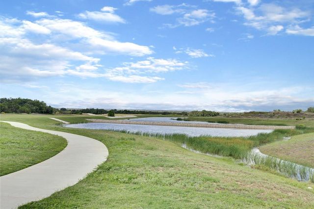 221 Longmount CV, Liberty Hill, TX 78642