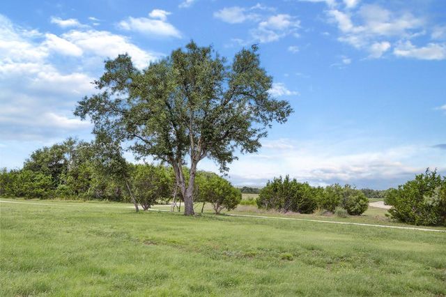 221 Longmount CV, Liberty Hill, TX 78642