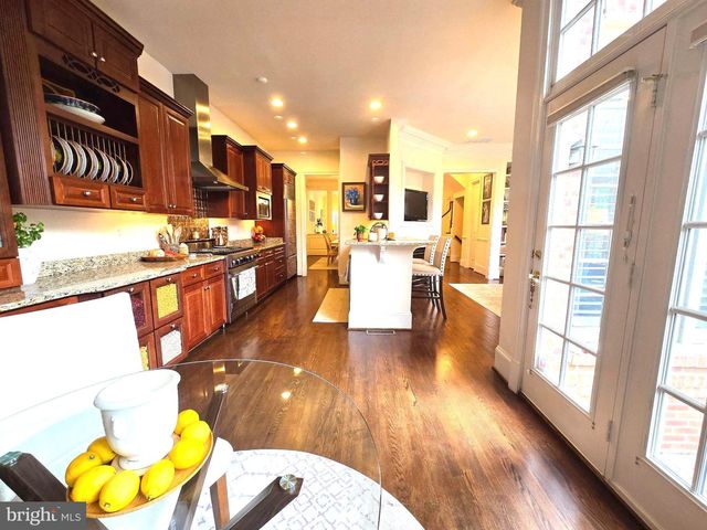 1408 HARVEST CROSSING DR, Mclean, VA 22101