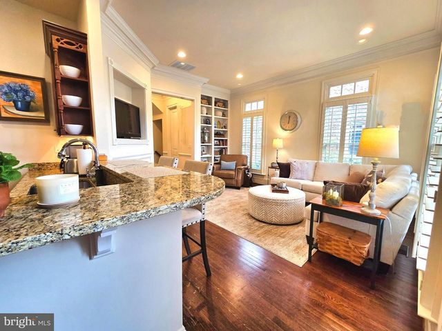 1408 HARVEST CROSSING DR, Mclean, VA 22101