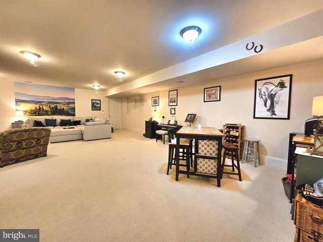 1408 HARVEST CROSSING DR, Mclean, VA 22101