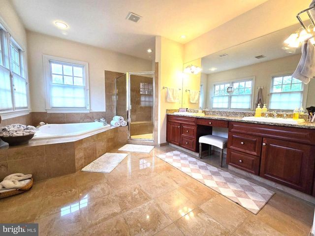 1408 HARVEST CROSSING DR, Mclean, VA 22101