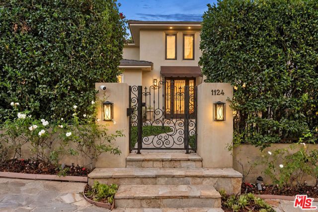 1124 Sierra Alta Way, Los Angeles, CA 90069