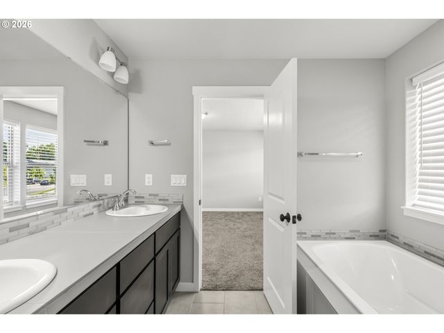 12514 Ne 109TH St, Vancouver, WA 98682