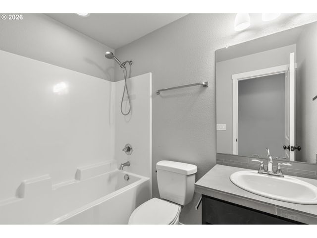 12514 Ne 109TH St, Vancouver, WA 98682
