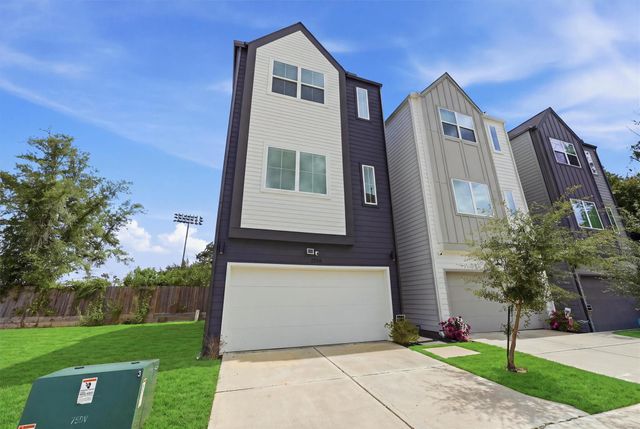 2206 Springwood Vista Lane, Houston, TX 77055