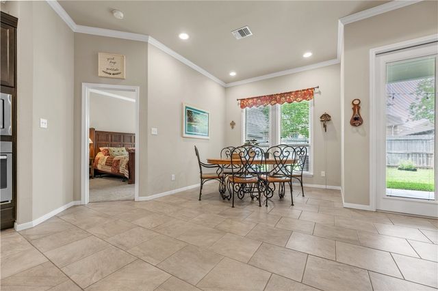 2604 Kinnersley Court, College Station, TX 77845