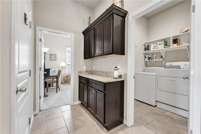 2604 Kinnersley Court, College Station, TX 77845