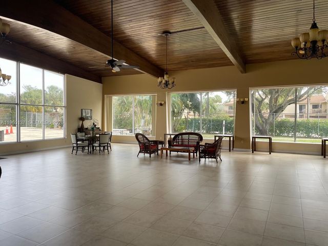 470 Executive Center Dr 1C, West Palm Beach, FL 33401