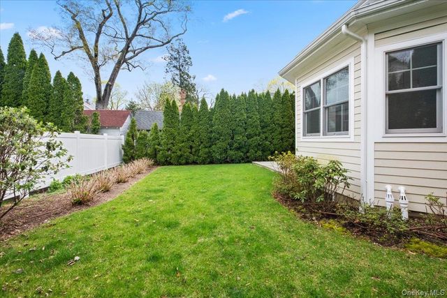 109 Lee Road, Scarsdale, NY 10583