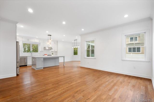 109 Lee Road, Scarsdale, NY 10583