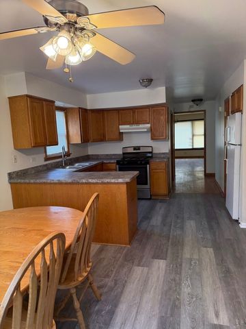 266 Madison Avenue, Calumet City, IL 60409