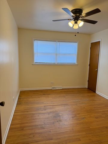 266 Madison Avenue, Calumet City, IL 60409