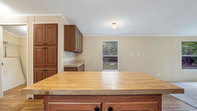 5390 Fm 314 S, Larue, TX 75770