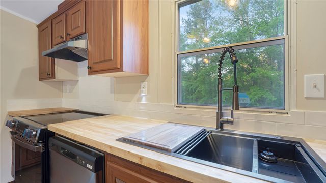 5390 Fm 314 S, Larue, TX 75770