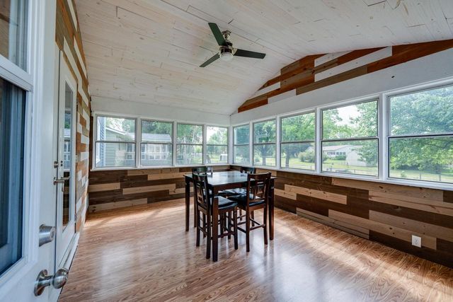 1264 Crossing Ridge Trail, Sun Prairie, WI 53590