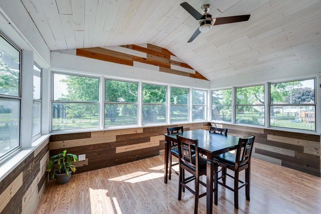 1264 Crossing Ridge Trail, Sun Prairie, WI 53590