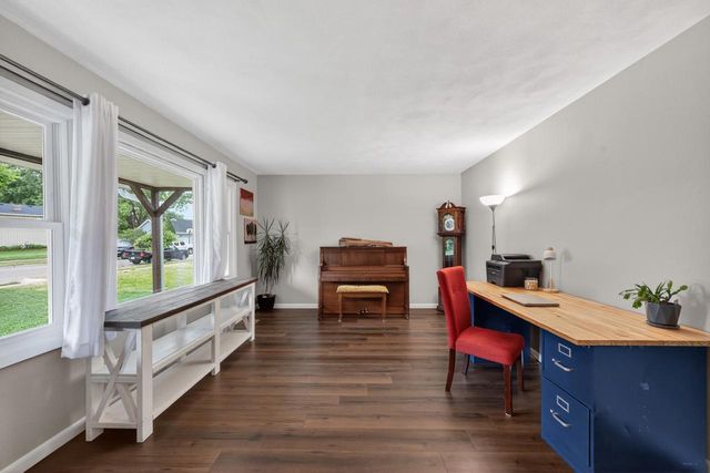 1264 Crossing Ridge Trail, Sun Prairie, WI 53590
