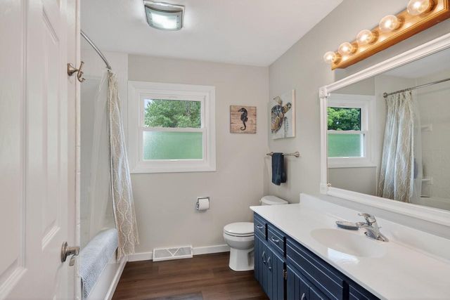 1264 Crossing Ridge Trail, Sun Prairie, WI 53590