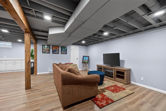 1264 Crossing Ridge Trail, Sun Prairie, WI 53590