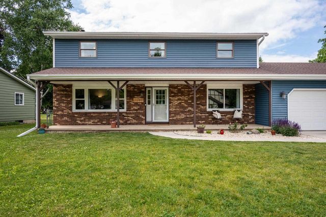 1264 Crossing Ridge Trail, Sun Prairie, WI 53590