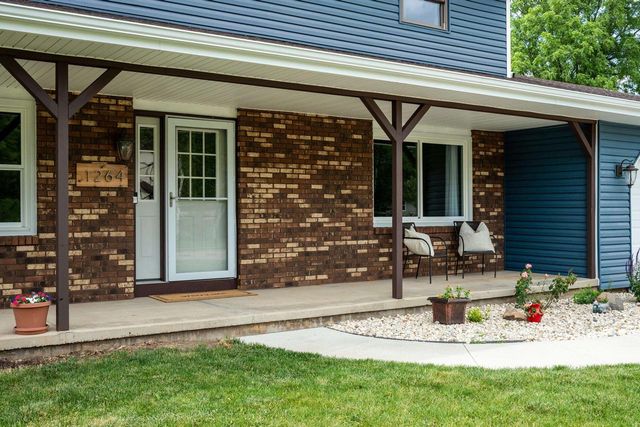 1264 Crossing Ridge Trail, Sun Prairie, WI 53590
