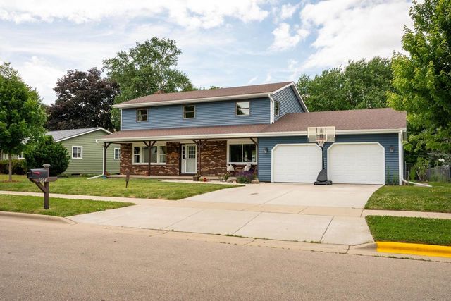 1264 Crossing Ridge Trail, Sun Prairie, WI 53590