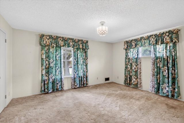 2210 Babalos Lane, Dallas, TX 75228