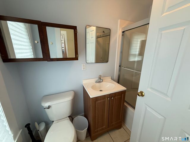 133 Eastern Drive 1st Floor, Middletown, CT 06457