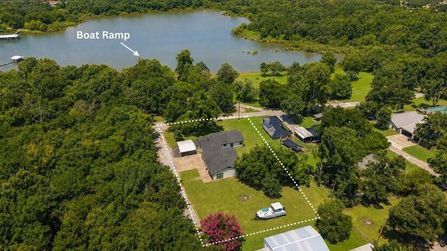 419027 E 1145 Road, Checotah, OK 74426