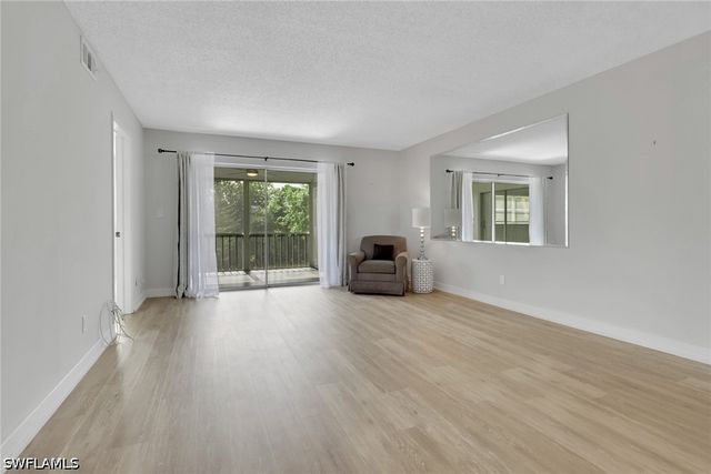 5499 Rattlesnake Hamm RD 2, Naples, FL 34113