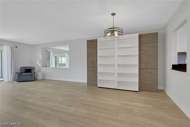 5499 Rattlesnake Hamm RD 2, Naples, FL 34113