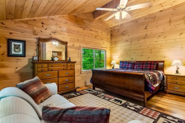 661 Evergreen Lane, Mineral Bluff, GA 30559