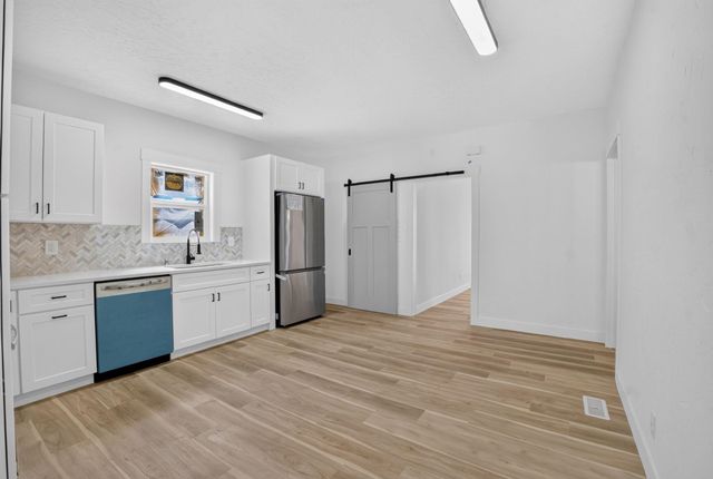 2428 W College Ave, Spokane, WA 99201
