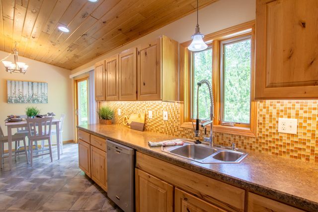 4325 Brinkman Drive NE, Bemidji, MN 56601