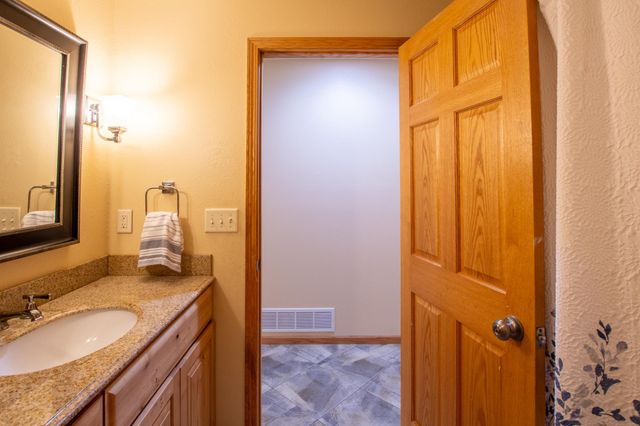 4325 Brinkman Drive NE, Bemidji, MN 56601