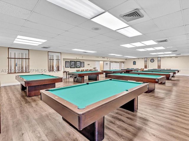 9301 Sunrise Lakes Blvd 105, Sunrise, FL 33322