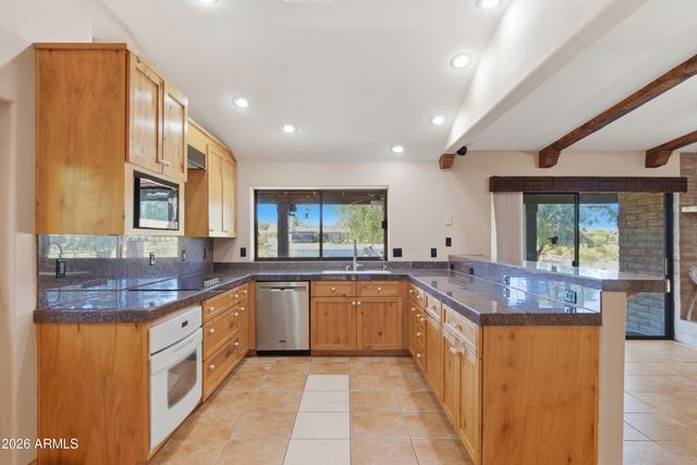 10435 N NICKLAUS Drive, Fountain Hills, AZ 85268