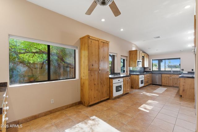 10435 N NICKLAUS Drive, Fountain Hills, AZ 85268